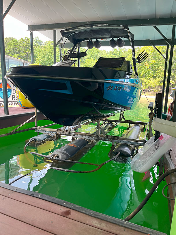 boat lift-services lake lanier
